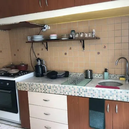 Appartement Tarıhı Kaleıçı Denıze Yakin Sıze özel Muhteşem Konum Uygun Fıyat Ev