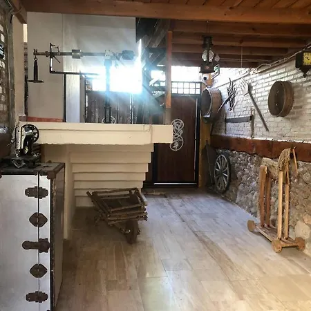 Tarıhı Kaleıçı Denıze Yakin Sıze özel Muhteşem Konum Uygun Fıyat Ev Appartement *