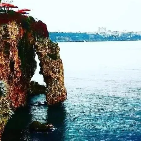 Διαμέρισμα Tarihi Kaleici Denize Yakin Size Oezel Muhtesem Konum Uygun Fiyat Ev *