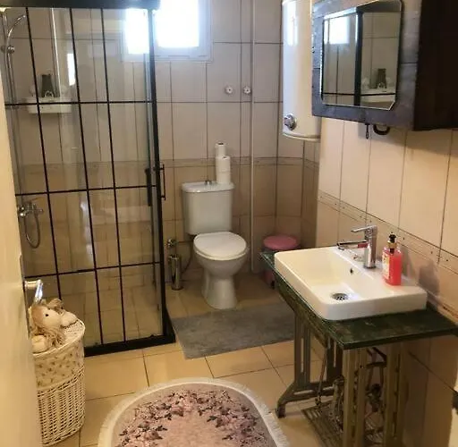 Tarihi Kaleici Denize Yakin Size Oezel Muhtesem Konum Uygun Fiyat Ev *