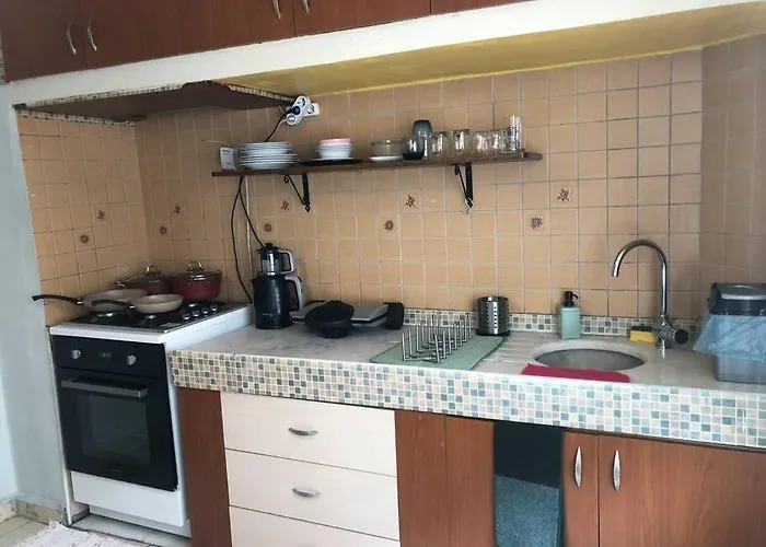 Apartment Tarihi Kaleici Denize Yakin Size Oezel Muhtesem Konum Uygun Fiyat Ev
