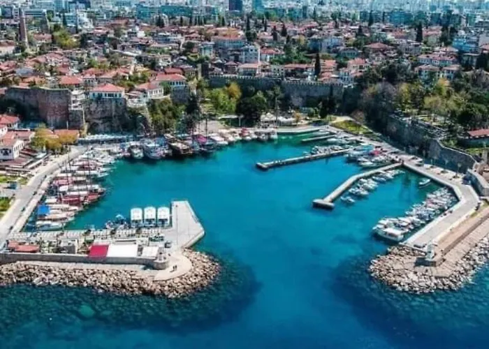 Tarihi Kaleici Denize Yakin Size Oezel Muhtesem Konum Uygun Fiyat Ev Antalya