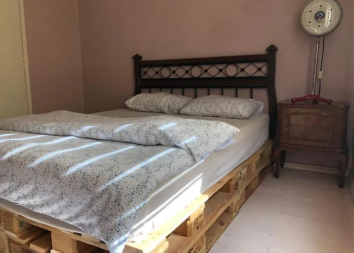 Apartment Tarihi Kaleici Denize Yakin Size Oezel Muhtesem Konum Uygun Fiyat Ev *