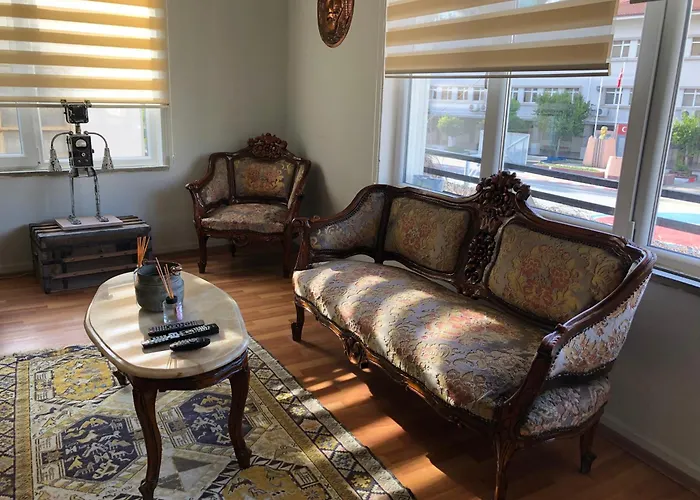 Tarihi Kaleici Denize Yakin Size Oezel Muhtesem Konum Uygun Fiyat Ev Apartment *