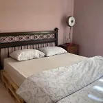 דירה Tarihi Kaleici Denize Yakin Size Oezel Muhtesem Konum Uygun Fiyat Ev